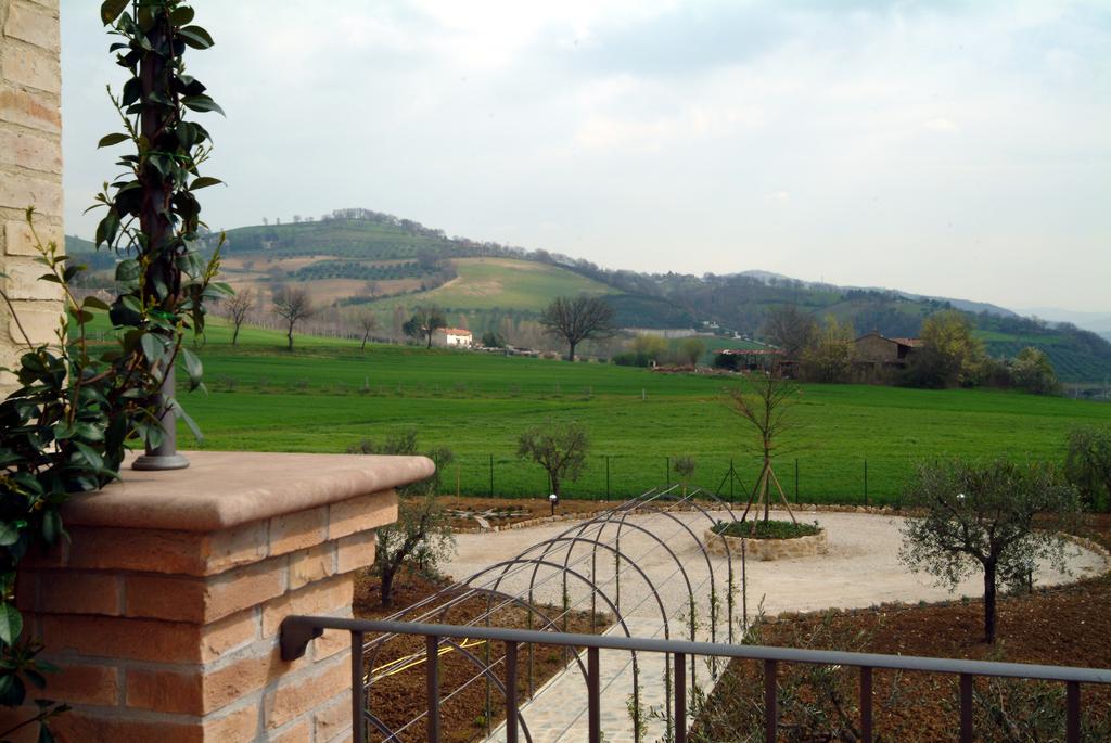 Agriturismo Casale Le Selvette Ripa Экстерьер фото