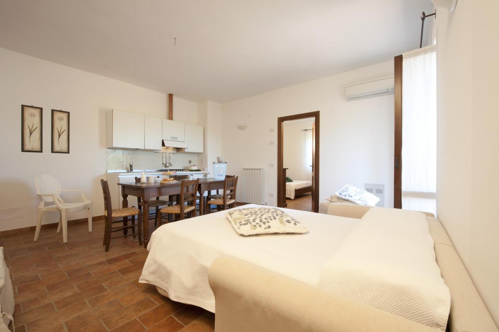 Agriturismo Casale Le Selvette Ripa Экстерьер фото