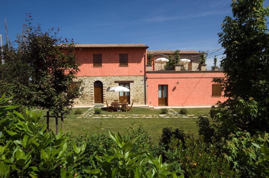 Agriturismo Casale Le Selvette Ripa Экстерьер фото