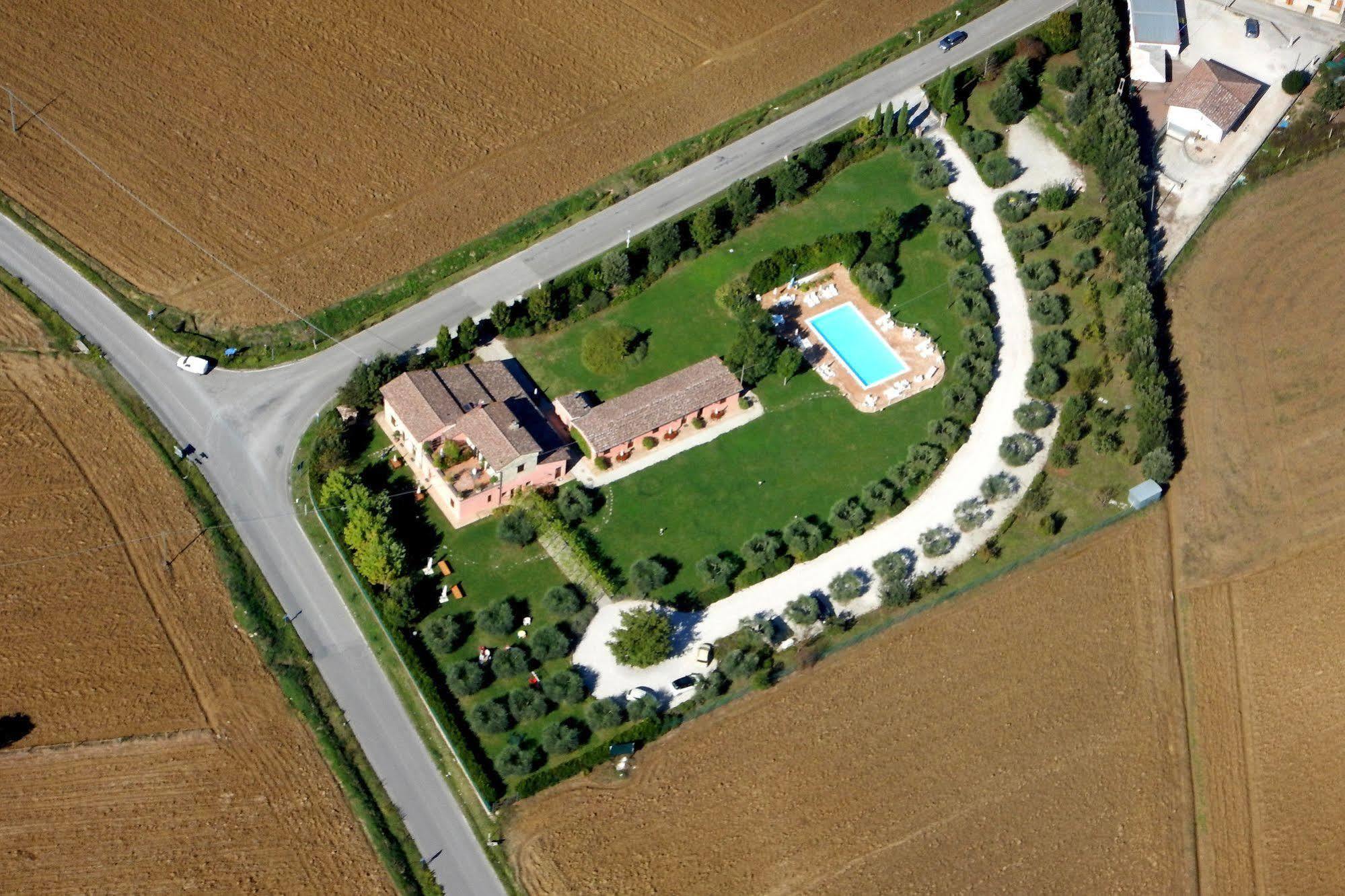 Agriturismo Casale Le Selvette Ripa Экстерьер фото